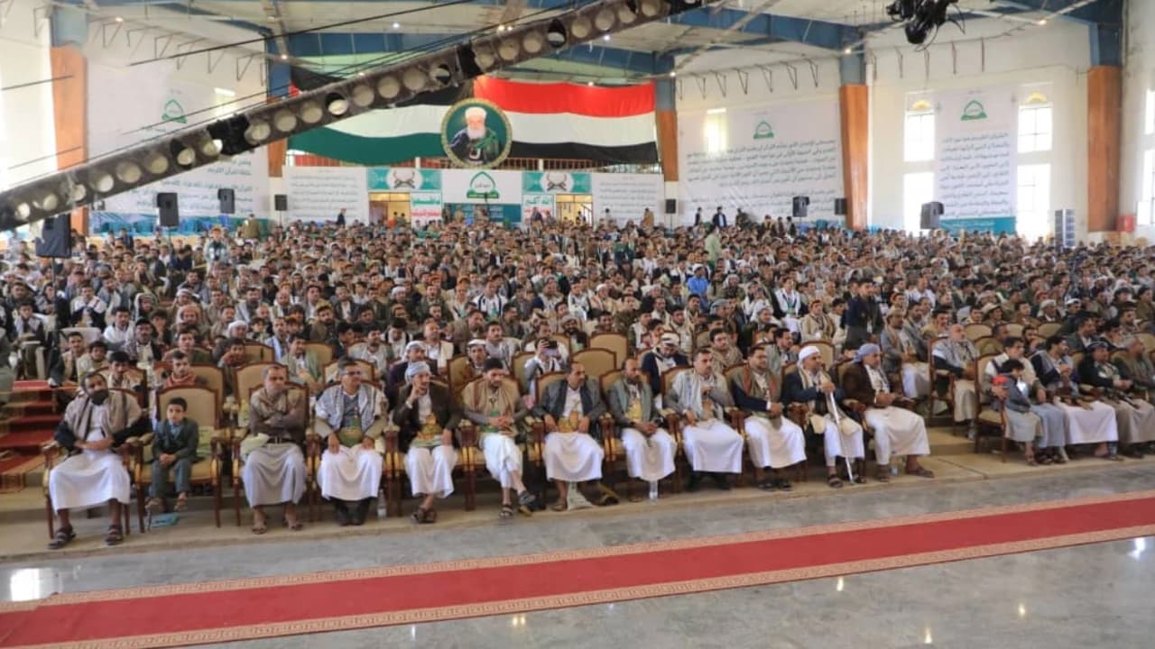 كلية البدر للقرآن الكريم تحتفي بتخرج دفعة الشهيد الغماري