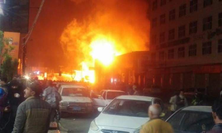 صنعاء: حريق محطة مشتقات يلتهم مركبات ودراجة نارية