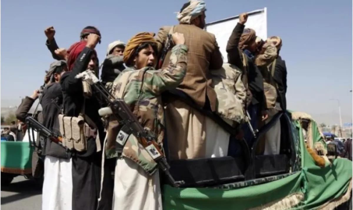 مليشـ,ـيا الحـ,ـوثي تقر بمصـ,ـرع أحد قادتها البارزين