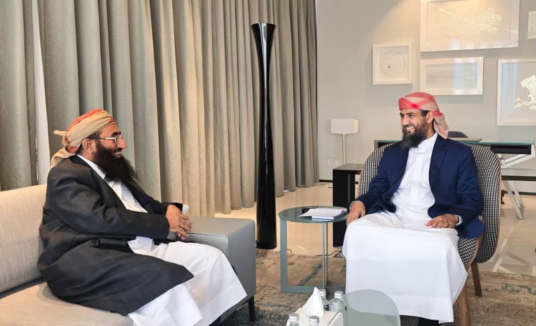 عضو مجلس القيادة المحرّمي يلتقي وزير الأوقاف والإرشاد الشيخ تركي الوادعي