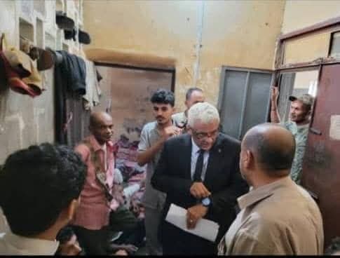 النيابة العامة تفتش أماكن الاحتجاز في المعلا بعدن