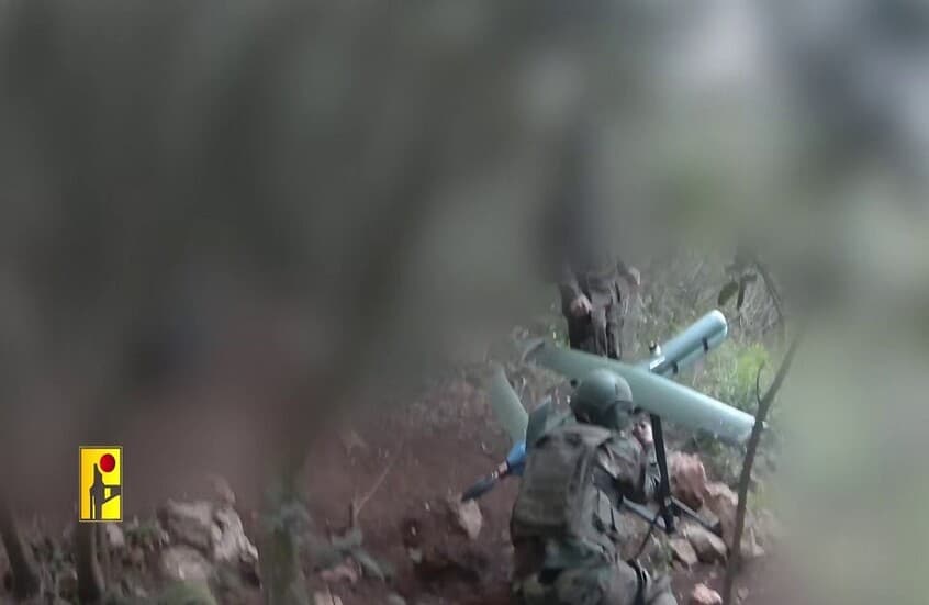 لبنان..”حزب الله” يستهدف “شمشون” الإسرائيلية بمسيرات انقضاضية 