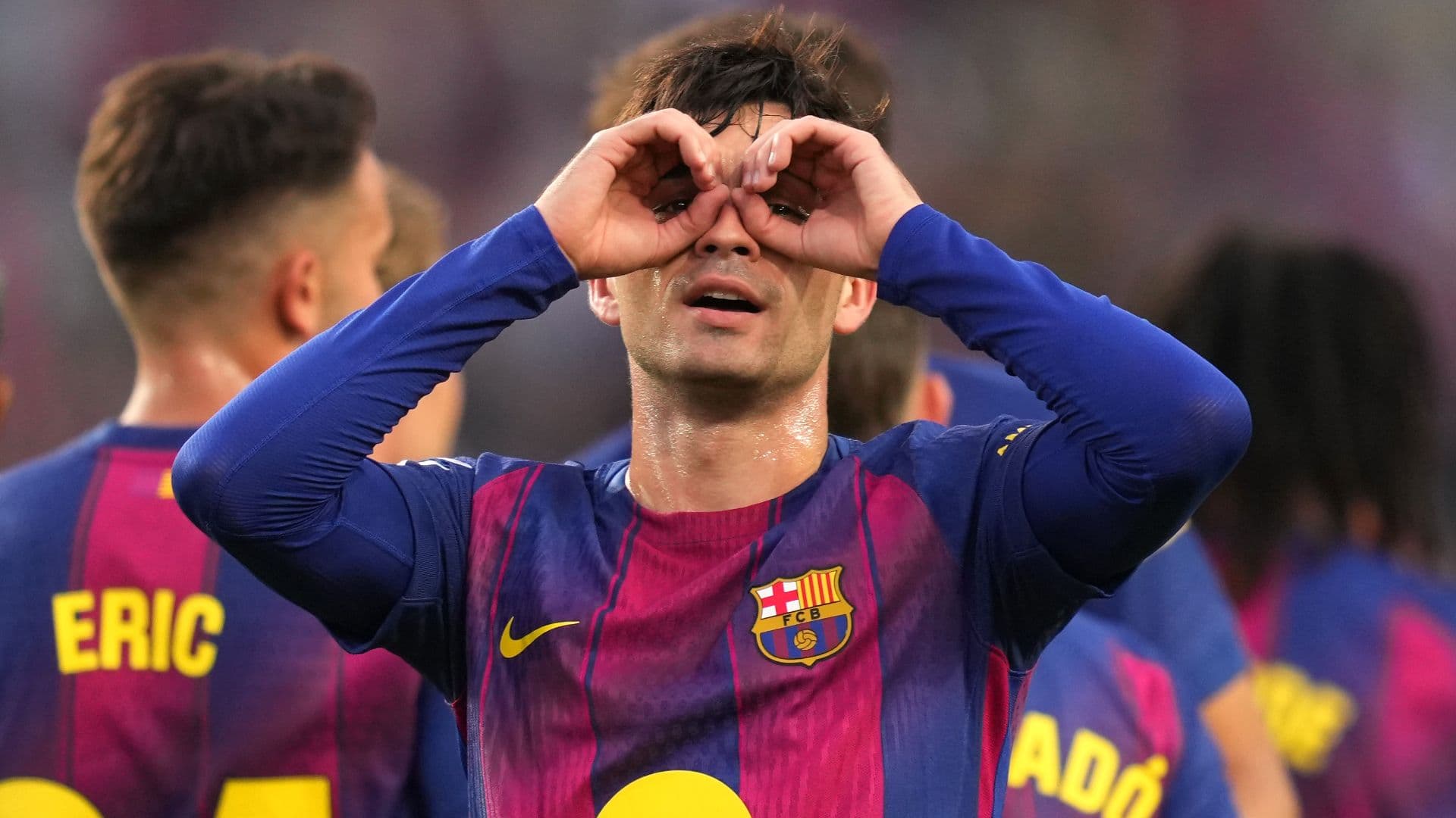 بيدري يحطم الرقم القياسي بـ200 مباراة مع برشلونة