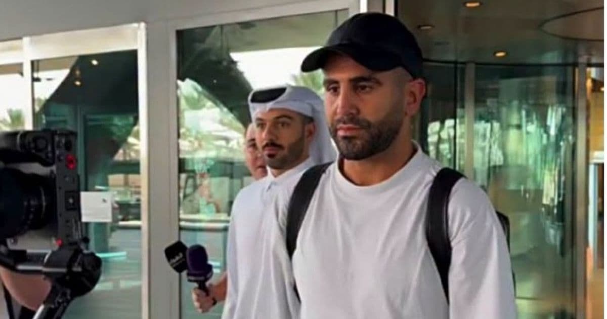 الجزائري محرز في الدوحة تمهيدا للانضمام إلى نادي الشمال (شاهد)