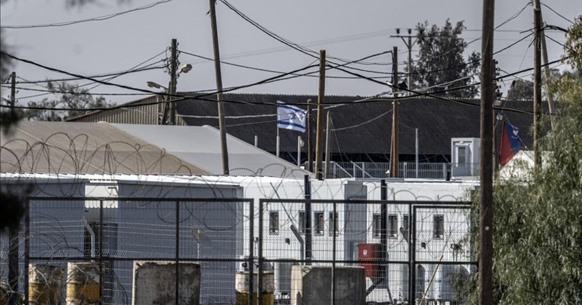 أسيرة فلسطينية تواجه المرض والإهمال في الدامون.. "الحكة تسببت بنزيف في الجلد"