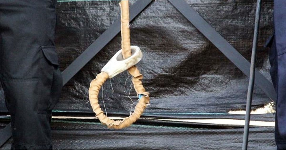 انتحار نساء في مصر والتوظيف السياسي والديني