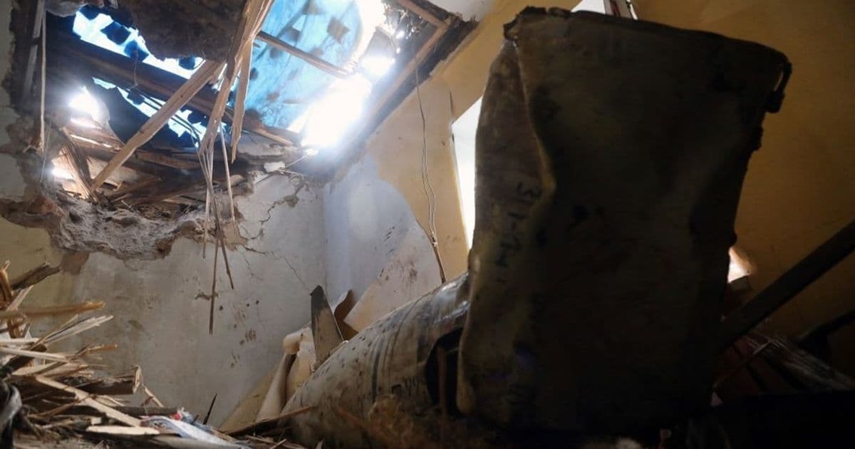 10 إصابات وأضرار بمبان سكنية في هجوم بمسيرات روسية جنوب أوكرانيا