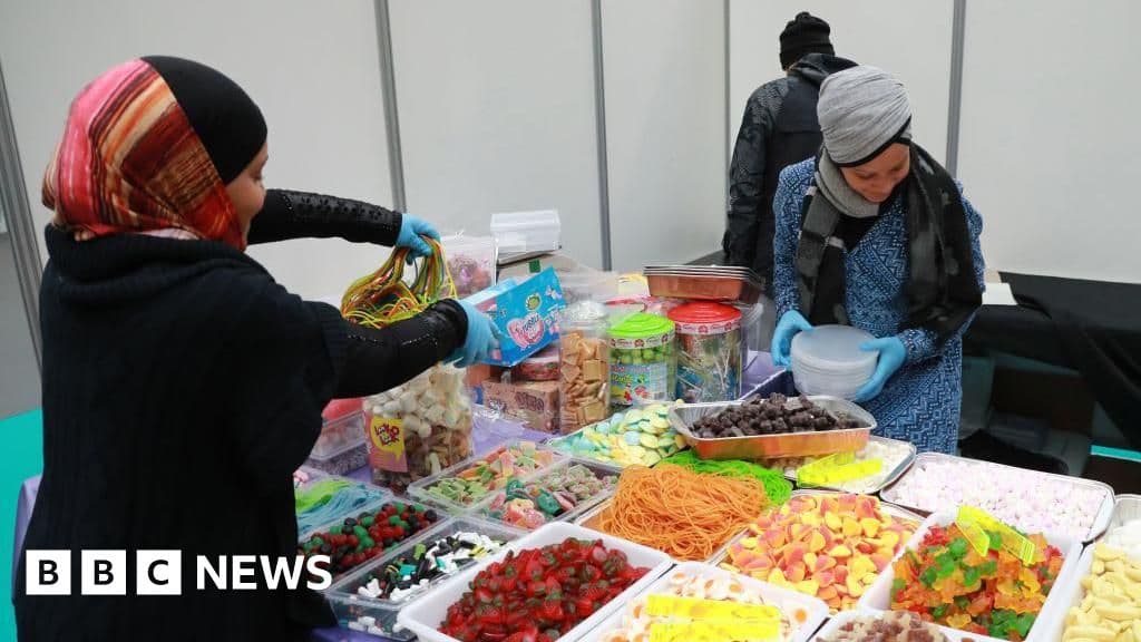 France's Muslim gathering ban overturned by courts