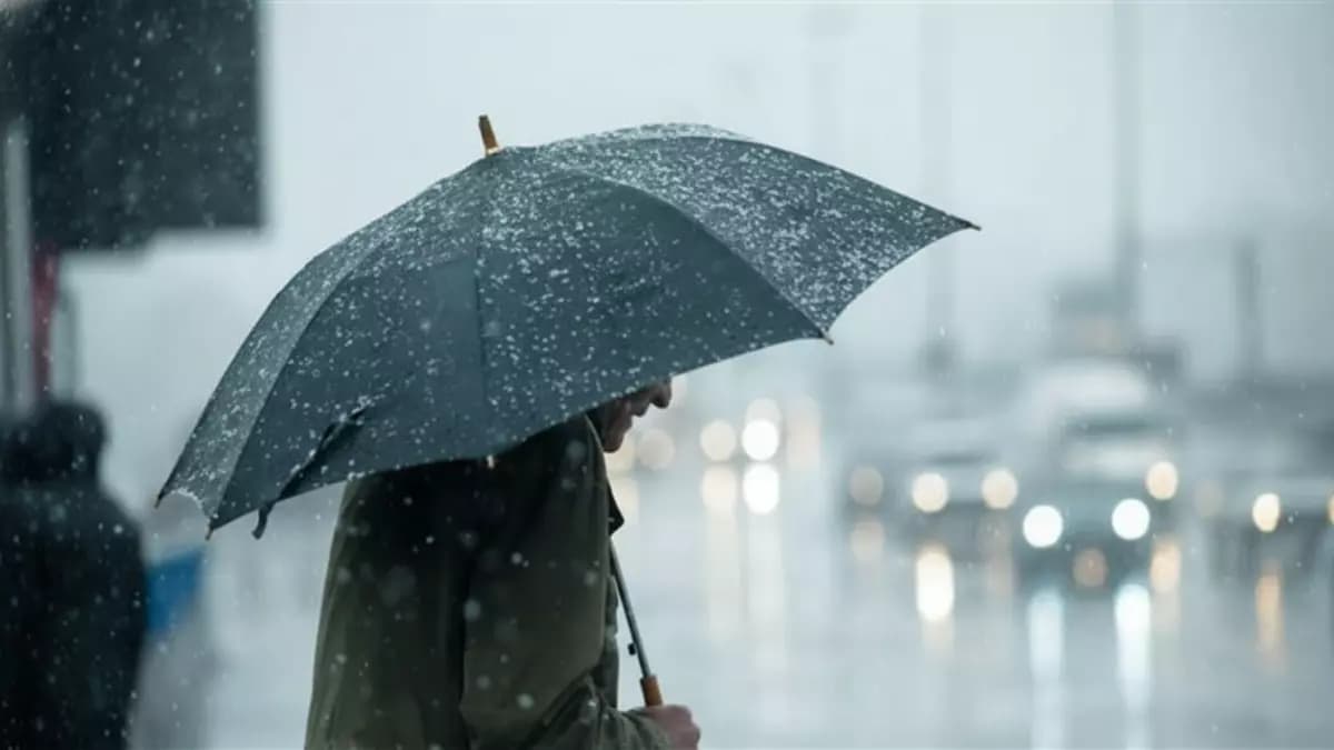 عاجل: خبير الأرصاد يحذر المصريين من صدمة البرد الليلي... 10 درجات فقط والرياح تزيد الطين بلة!