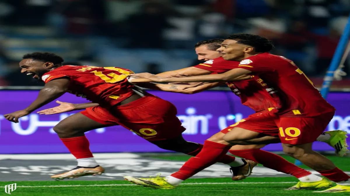 تاريخي: القادسية يسجل رقمًا مذهلاً لم يحققه في 17 مباراة متتالية بعد ريمونتادا صادمة ضد الأهلي!