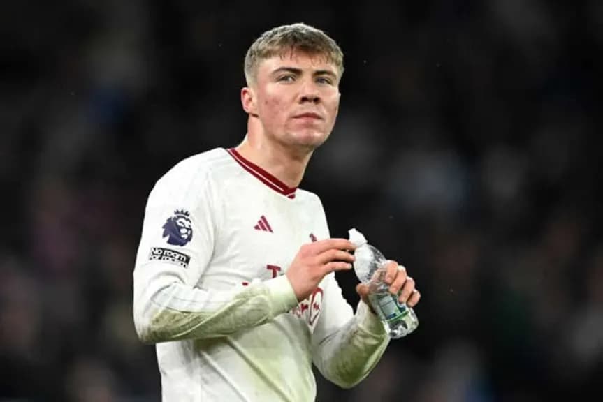 هويلوند يقود نابولي لتقدم 2-0 على كريمونيزي في الشوط الأول بالدوري الإيطالي