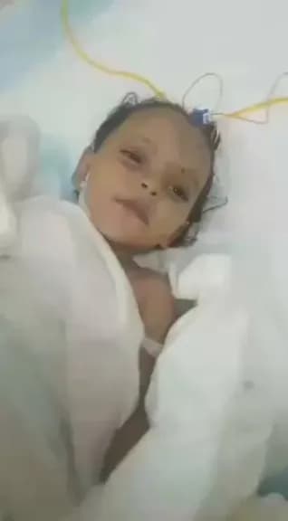 خروج الطفلة ‘‘أسماء’’ من العناية المركزة بإحدى مستشفيات السعودية عقب إصابتها في هجوم حوثي على مأدبة إفطار بحجة (فيديو)