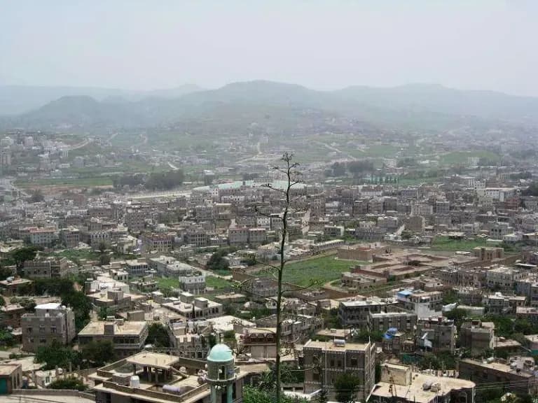 تعز تعلن الطوارئ! ظهور بؤر مشبوهة لـ ”الكوليرا” وهذا ما يجب عليك فعله الآن قبل فوات الأوان!