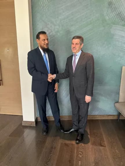 ناقش إعادة تأهيل ميناء ومطار عدن.. تفاصيل لقاء جمع السفير الأمريكي ومحافظ عدن