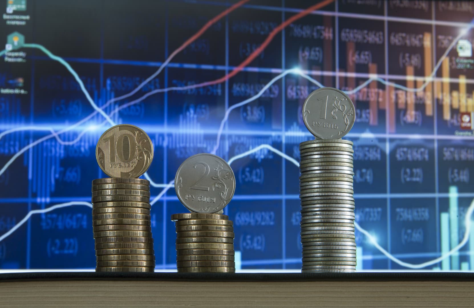 مؤشرات بورصة موسكو ترتفع قليلاً مع استمرار جاذبية الودائع المصرفية