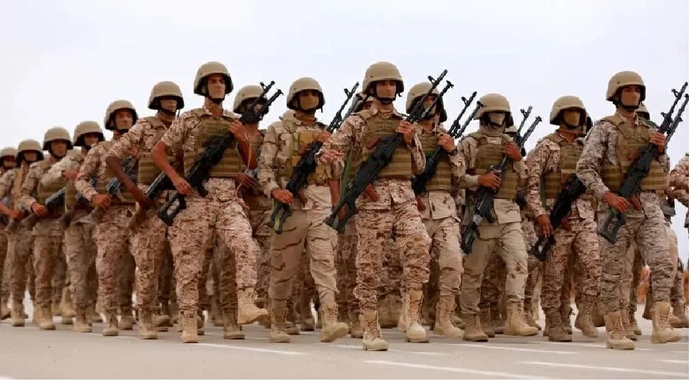 تصعيد حوثي في شبوة.. قصف صاروخي يستهدف معسكراً أمنياً