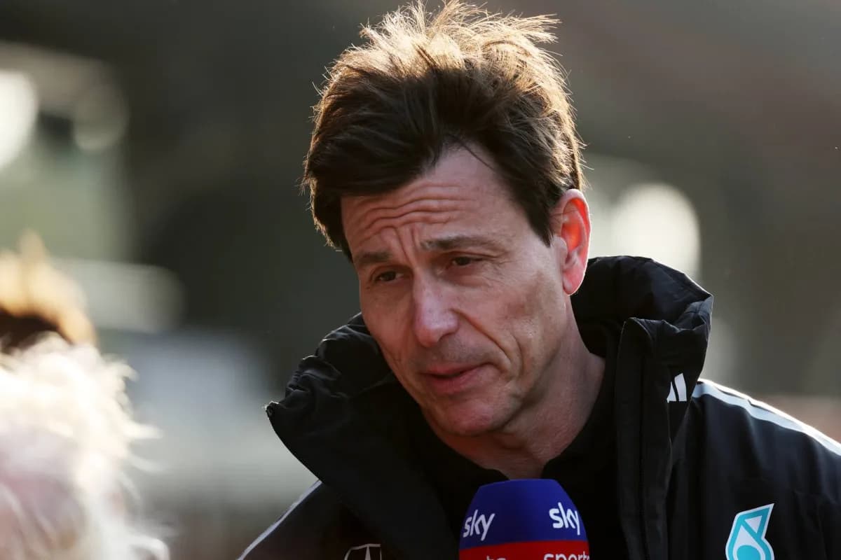 توتو فولف: الحديث عن فوز «مرسيدس» بلقب «الفورمولا» سابق لأوانه