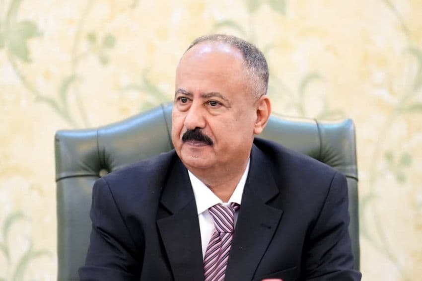 وزير النقل يشدد على تسريع معاملات التجار ومواجهة أي تجاوزات تعرقل الاستيراد