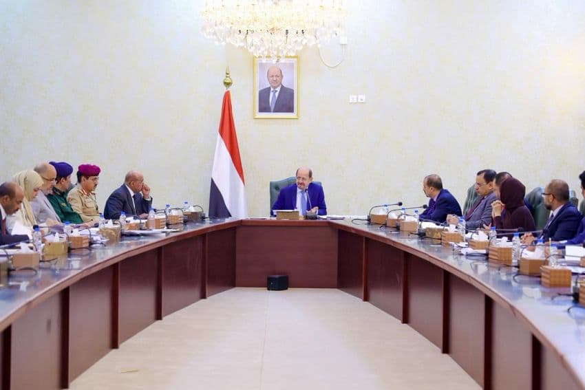 وزير الإ يطرح إجراءات جديدة لدعم الاستقرار الاقتصادي وتحسين معيشة المواطنين في عدن