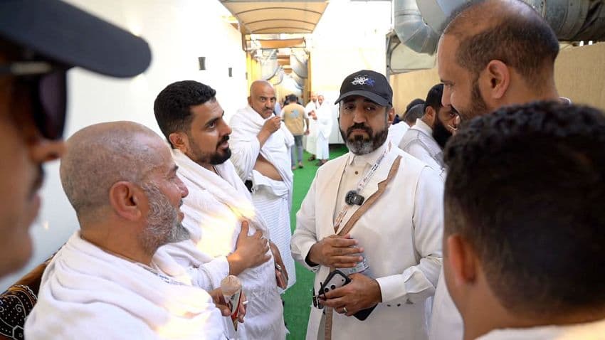 وكيل وزارة الأوقاف يتفقد أوضاع حجاج اليمن في منى ويشدد على تعزيز الخدمات