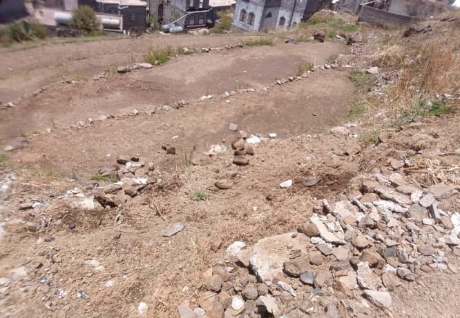 مليشيا الحوثي تتواصل اعتداءاتها على أراضي الأوقاف في إب وتهدم مقابر