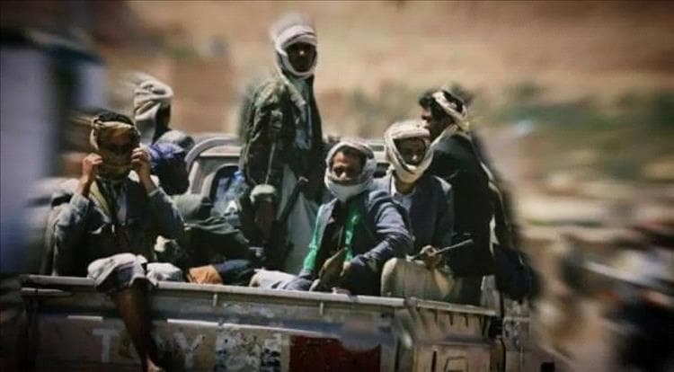 اختفاء قيادات حوثية بارزة وإخلاء مقار حكومية تحسباً لضربات محتملة