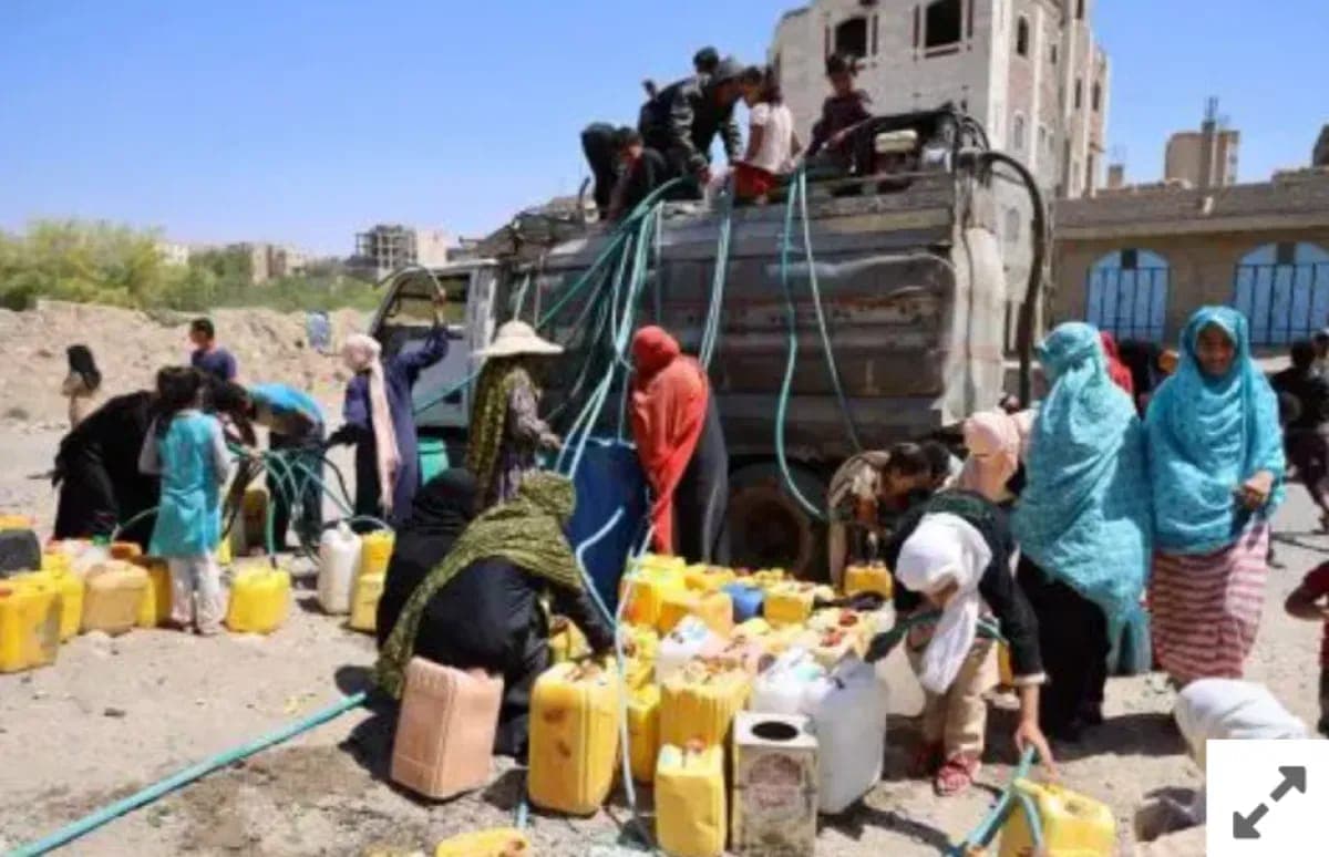 مليشيا الحوثي تحول أزمة المياه في تعز إلى ورقة ابتزاز سياسي