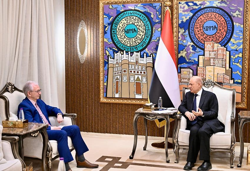 عليمي: موقف أوروبي حازم ضروري لإنهاء خطر الحوثي في البحر الأحمر