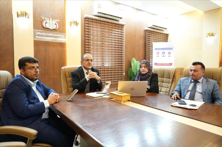 اليمن وفرنسا تتفاهم على تعزيز قدرات الكوادر الطبية في مجال الصحة الإنجابية