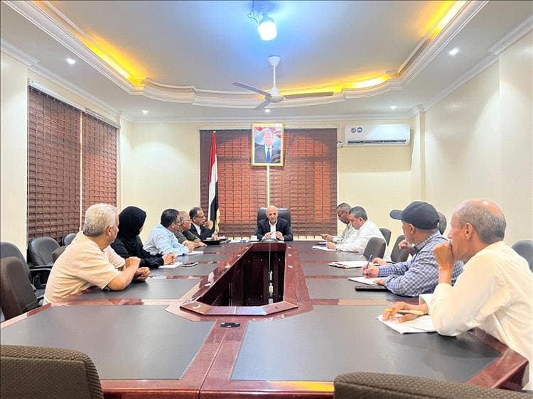 وزير المياه يناقش مع قيادة هيئة حماية البيئة تعزيز الأداء ومواجهة التحديات البيئية