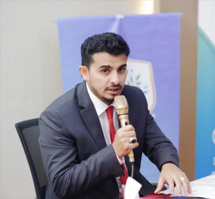 سقاف يكشف ملفات فساد وتعزيز الحماية الاجتماعية في الشؤون الاجتماعية بعدن