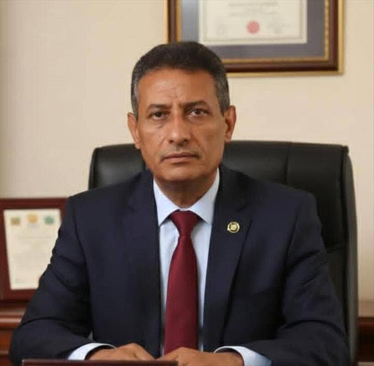 تهنئة خاصة لتعيين الدكتور أمين القدسي وزيرًا للتعليم العالي والبحث العلمي