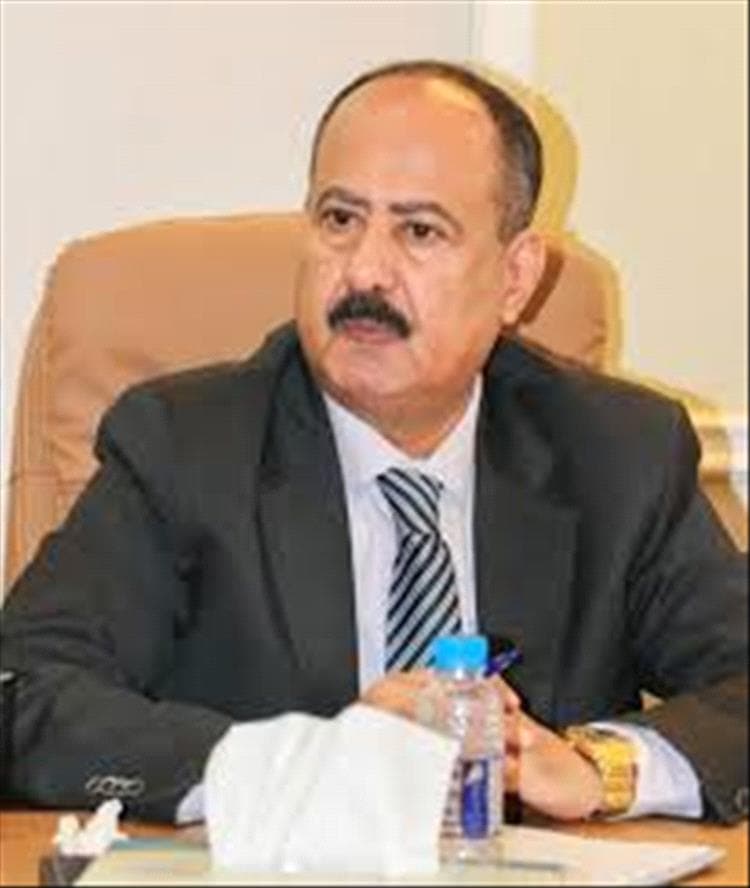 الدكتور محمد السعدي يبارك تعيين الأستاذ محسن حيدرة العمري وزيرا للنقل