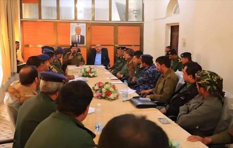 اجتماع تنسيقي بين النيابة العامة والأجهزة الأمنية بمأرب لتعزيز سلطة القانون والعدالة