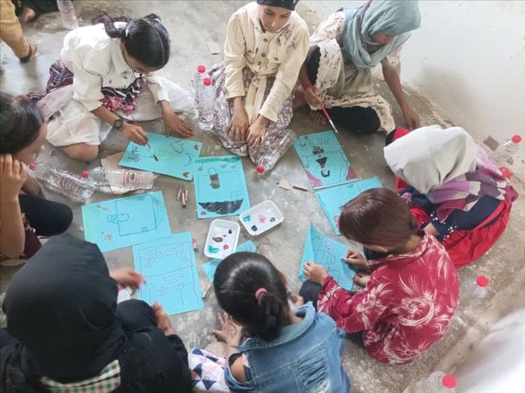 جمعية التراحم النسوية التنموية بالعند تُنفّذ دورة رسم للأطفال لتنمية المواهب الإبداعية