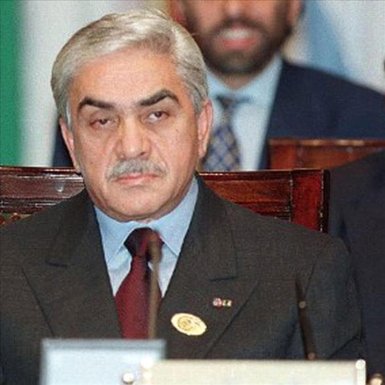 رحيل الرئيس الأسبق اليامين زروال… الجزائر تودّع رجل الأزمات