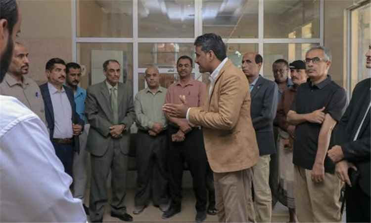 برعاية ودعم المحافظ بن الوزير.. الأمين العام يفتتح سكن تمكين الجامعي الثاني بمدينة عتق