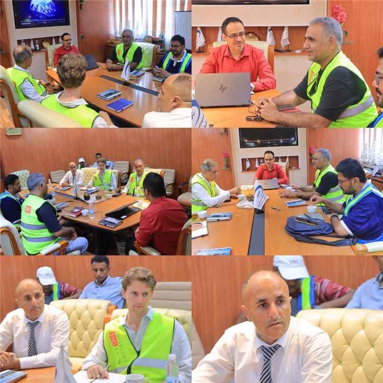 موفد شركة «موف وان البريطانية - الأمريكية» يزور ميناء عدن