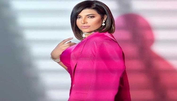 بعد قرار إيقافها.. ماذا نعرف عن ملكة الغناء الشعبي يارا محمد الشهيرة «لارا حجازي»؟