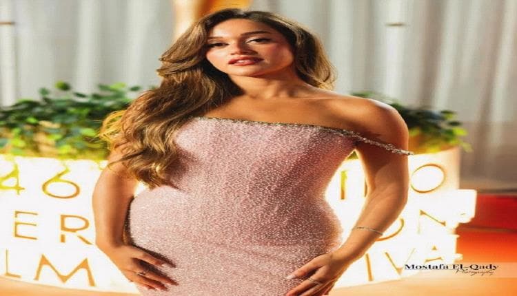 نور إيهاب تكشف تفاصيل تعاونها مع آسر ياسين في "اتنين غيرنا"