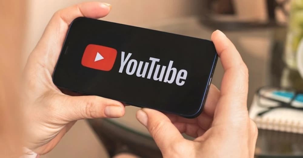 «يوتيوب» يضيق الخناق على محتوى الذكاء الاصطناعي
