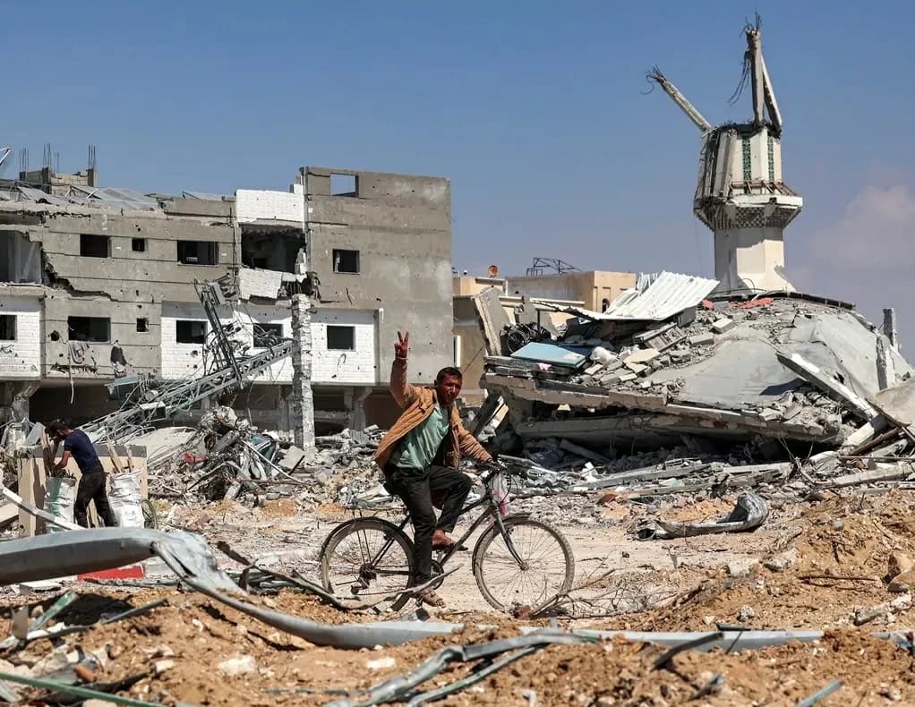 هل أوقفت الحرب الإيرانية ـ الأمريكية خطة ترمب في غزة؟