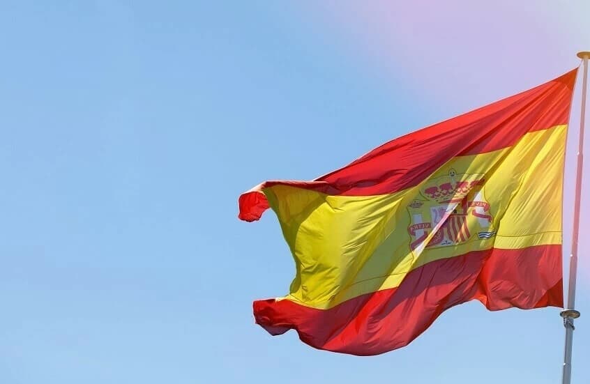 الأزمة تتصاعد.. إسبانيا تعفي سفيرتها وتخفض تمثيلها في إسرائيل