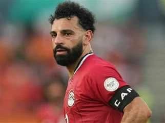 منتخب مصر يفقد محمد صلاح أمام الأخضر