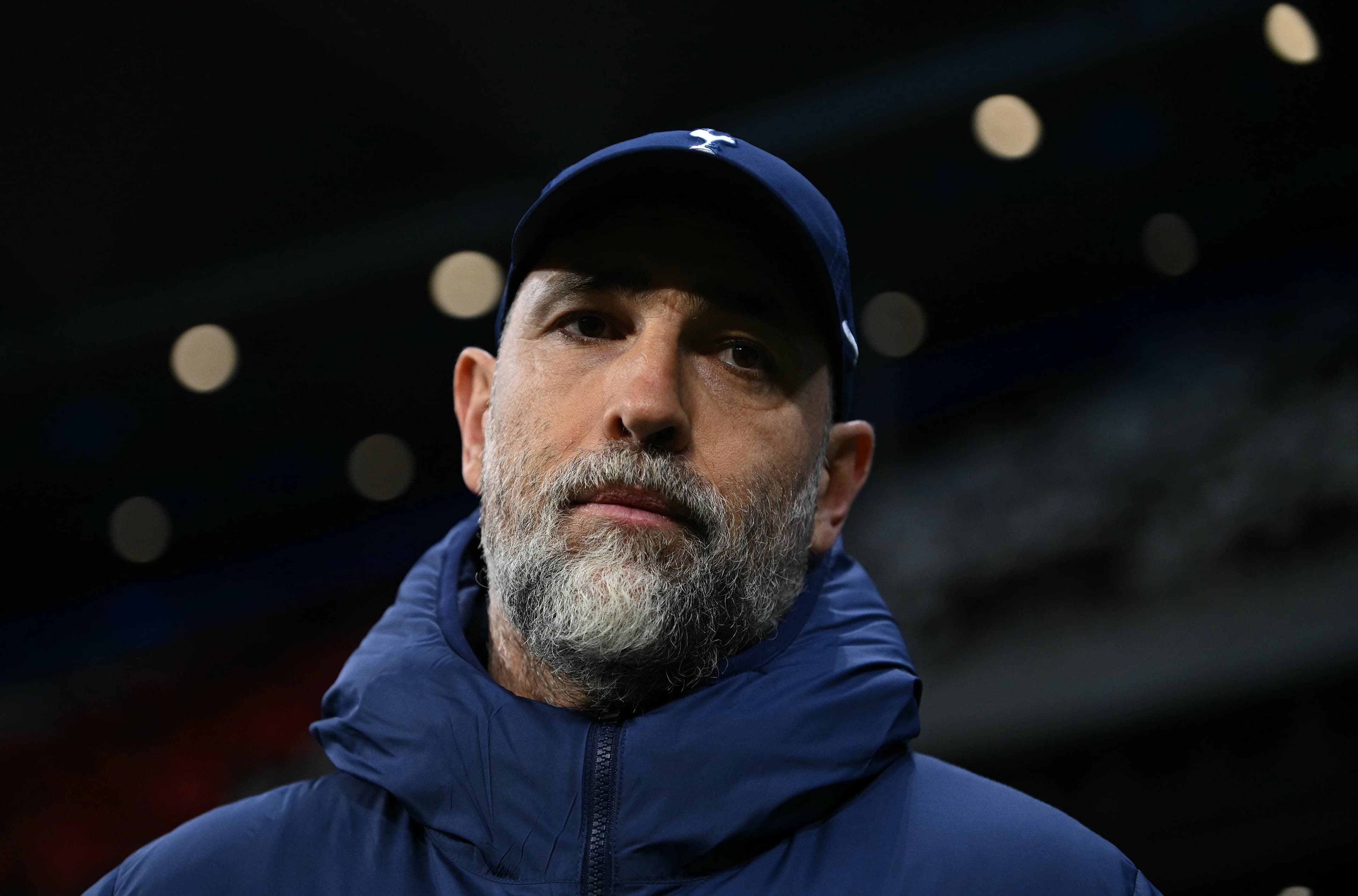 مدرب توتنهام يواجه اتهامات «سوء التصرف»