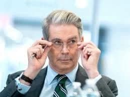 «بيسنت»: لدينا أموال وفيرة للحرب مع إيران.. ولن نفرض ضرائب