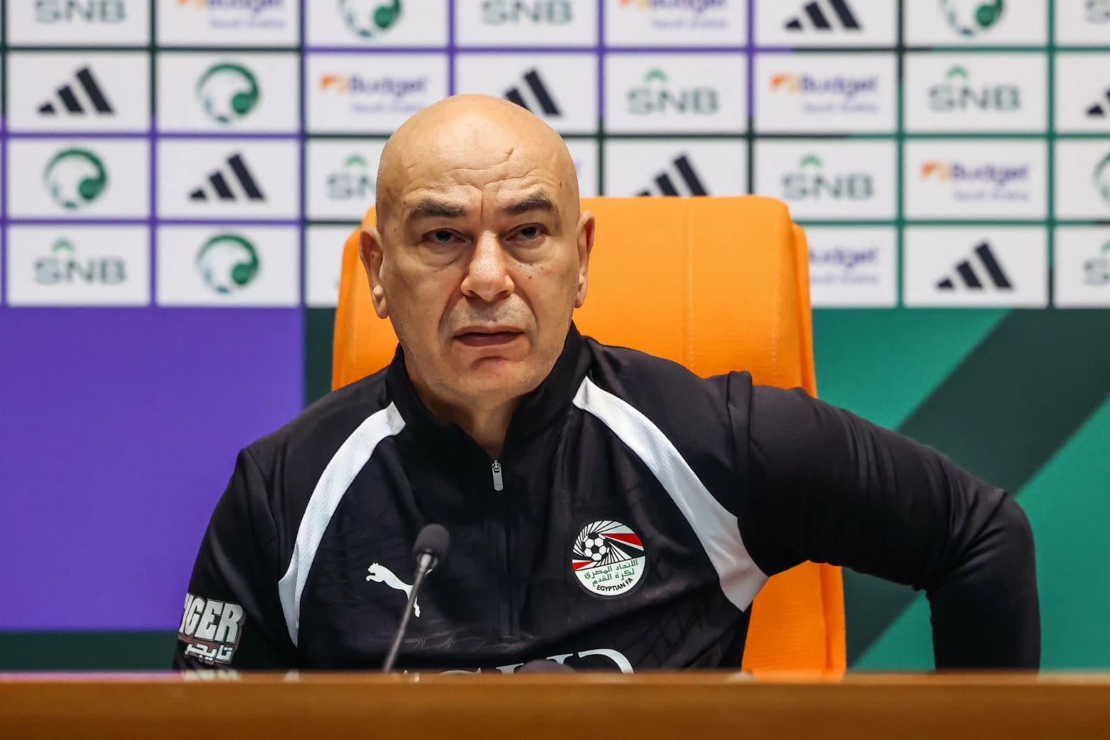 حسام حسن: «الأخضر» قوي.. وغياب صلاح والدوسري «خسارة»