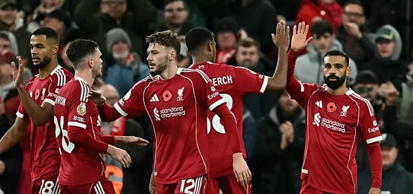 بعد صلاح.. 8 لاعبين على أعتاب مغادرة ليفربول