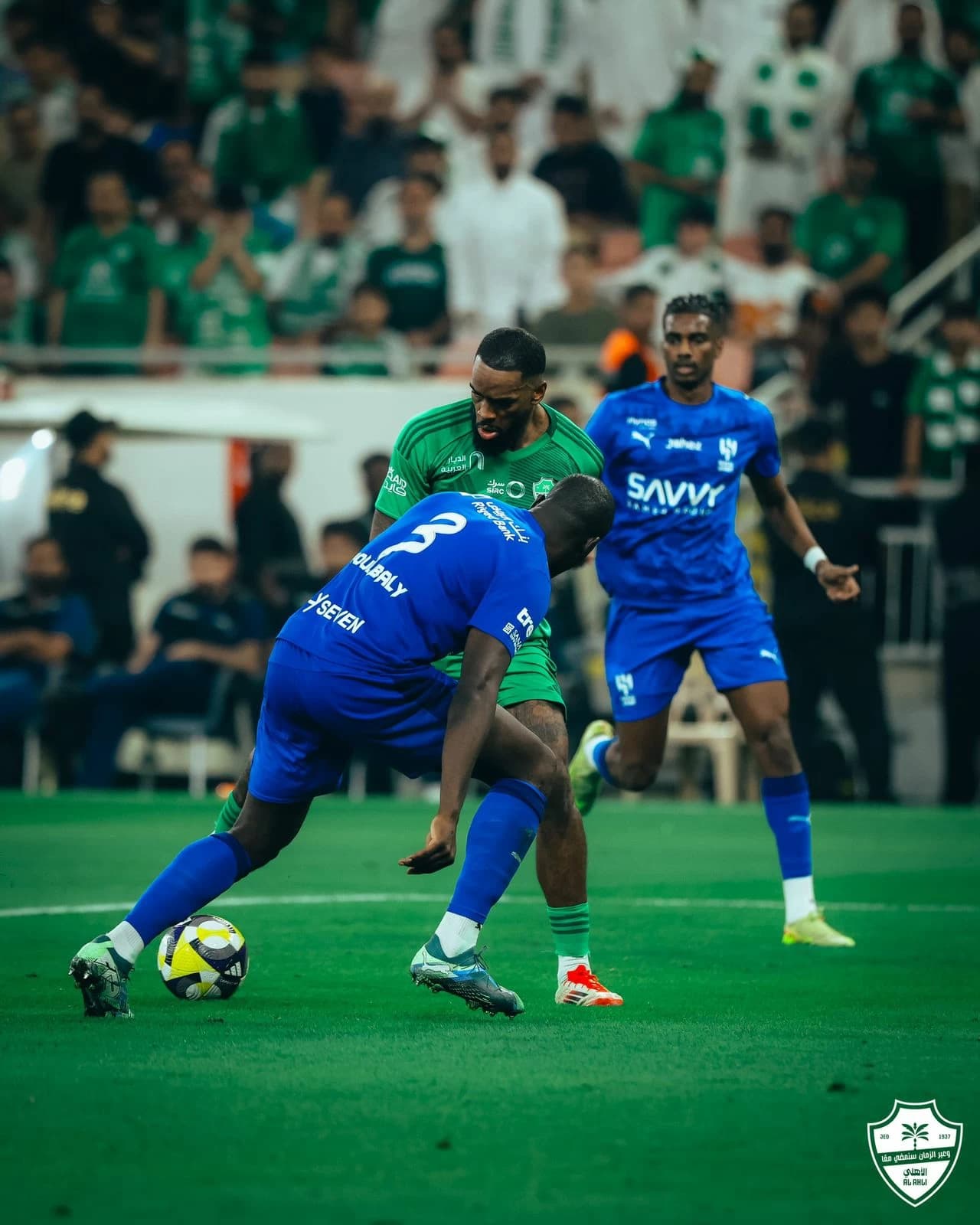 «الانضباط» تغرّم الأهلي 30 ألفاً