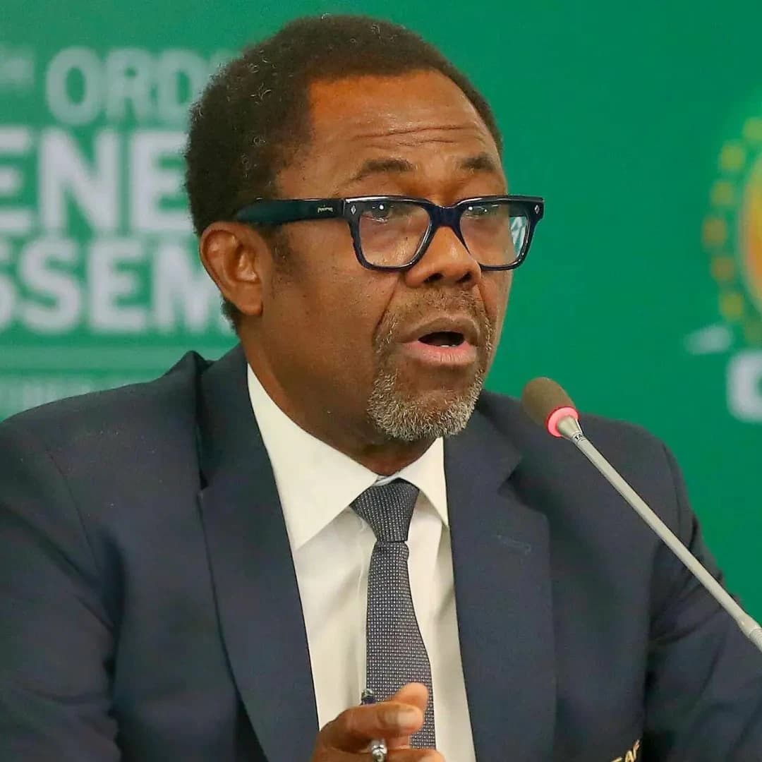 أمين عام الاتحاد الأفريقي لكرة القدم: بددت الشكوك وأنهيت المهمة.. واستقلت